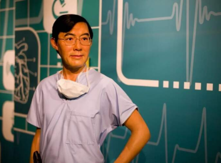 Dr. Victor Chang: Innovator in Cardiac Surgery and Research